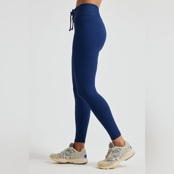 Year of Ours Navy Ribbed Football Leggings - Large - Picture 3 of 11